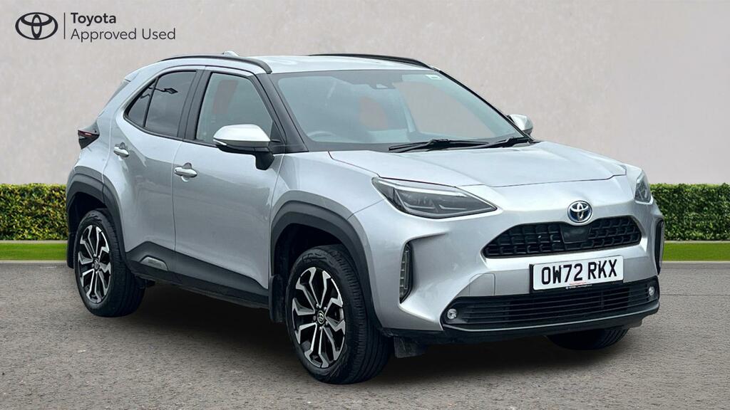 Toyota Yaris Cross 1.5 Vvt-h Design E-cvt Euro 6 Ss OW72RKX Silver
