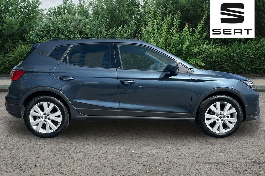 Seat Arona 1.0 Tsi 115 Fr First Edition HK75ZTP Grey #4