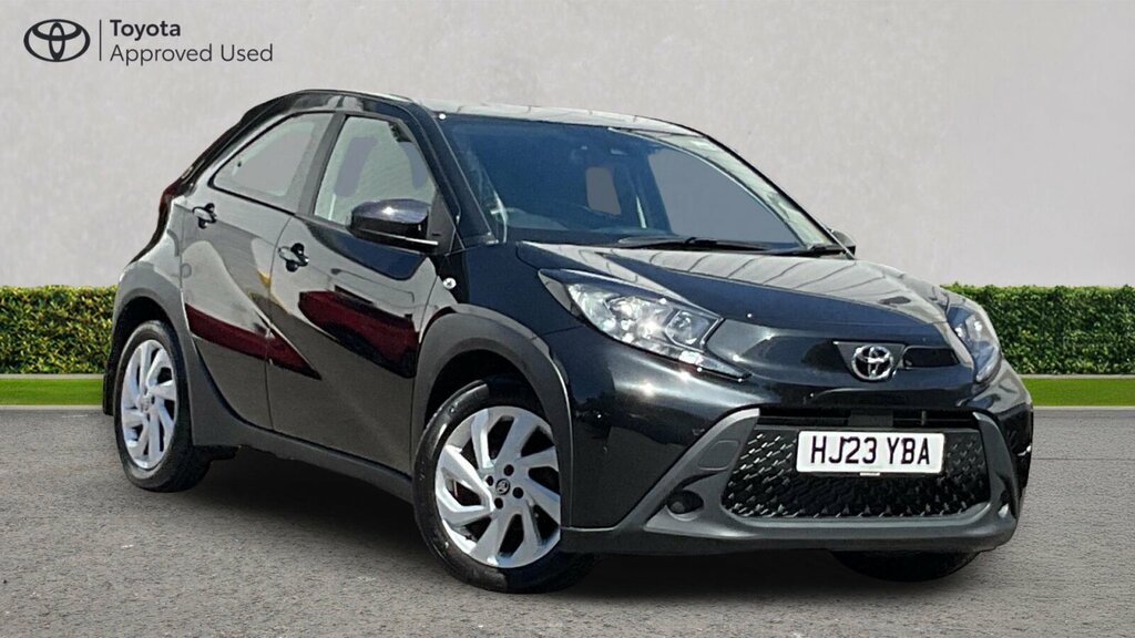 Toyota Aygo X 1.0 Vvt-i Pure Euro 6 Ss HJ23YBA Black #2