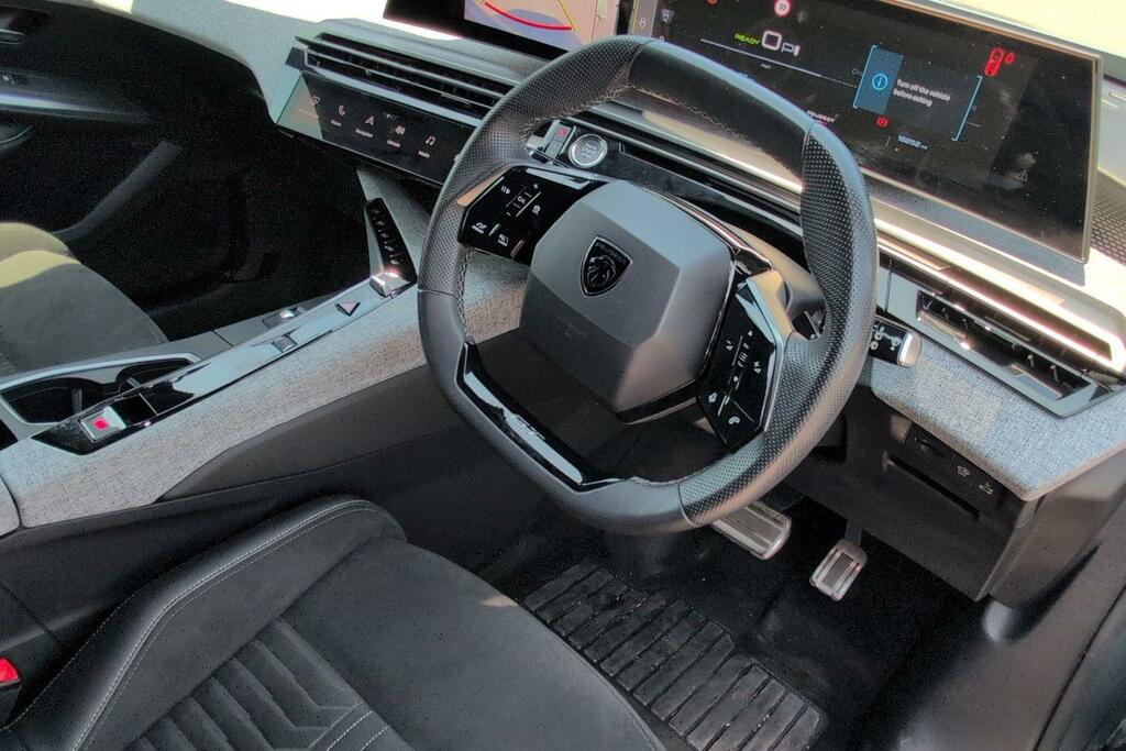 Peugeot 5008 73Kwh Gt YY74HXT Blue #6