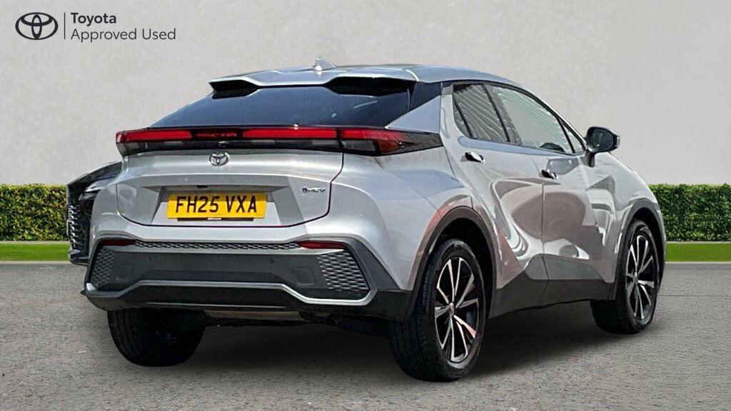 Toyota C-Hr 1.8 Vvt-h Design Cvt Euro 6 Ss FH25VXA Silver #2