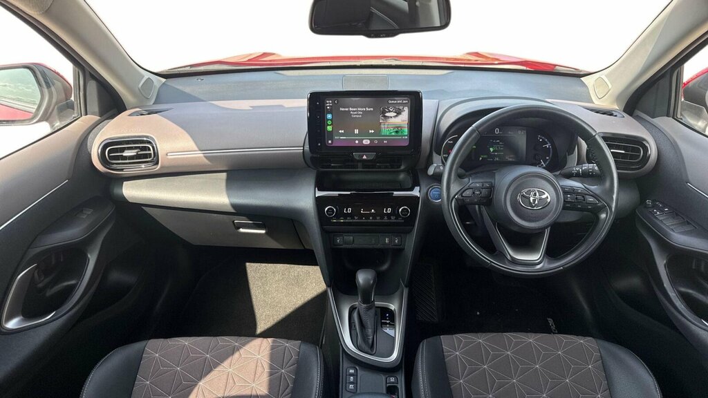 Toyota Yaris Cross 1.5 Vvt-h Excel Suv Hybrid E-cvt Euro 6 YD73XCZ Red #6