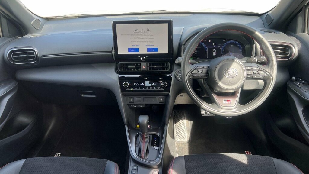 Toyota Yaris Cross 1.5 Vvt-h Gr Sport E-cvt Euro 6 Ss HY26XBE White #6