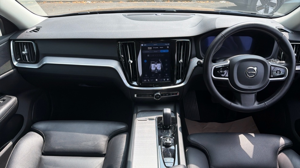 Volvo V60 Plus, B4 Mild Hybrid, Dark BP74XPX Blue #5