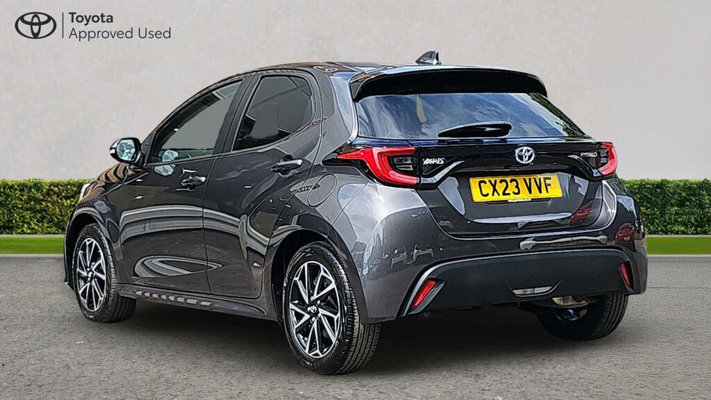 Toyota Yaris 1.5 Vvt-h Design E-cvt Euro 6 Ss CX23VVF Grey #4