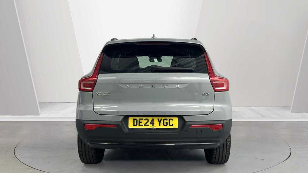 Volvo XC40 Plus, B3 Mild Hybrid, Dark DE24YGC Grey #3
