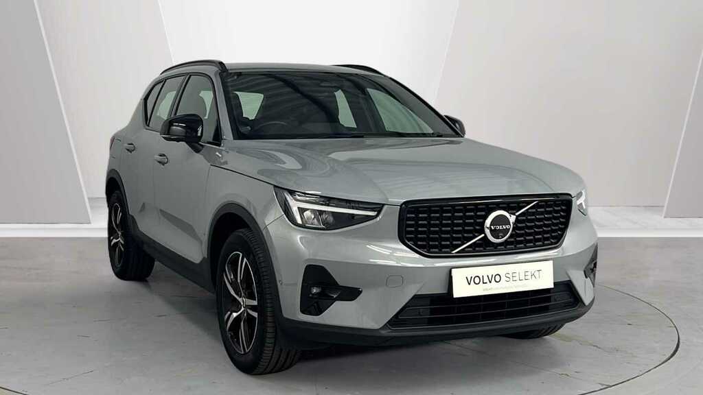 Volvo XC40 Plus, B3 Mild Hybrid, Dark Grey