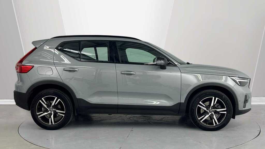 Volvo XC40 Plus, B3 Mild Hybrid, Dark DE24YGC Grey #6