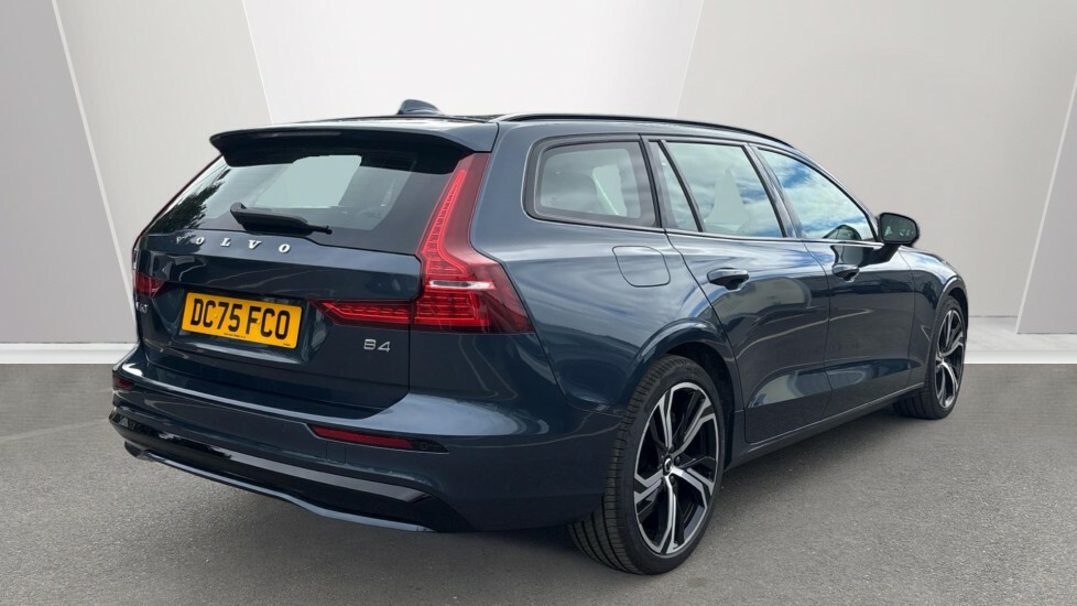 Volvo V60 Plus, B4 Mild Hybrid, Dark DC75FCO Blue #2