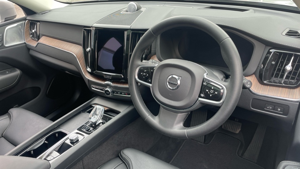 Volvo XC60 Recharge Ultimate, T8 Awd Plug-in Hybrid, AD23NXC Silver #4