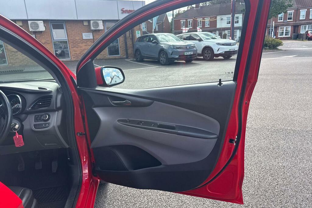 Vauxhall Viva 1.0I Se Hatchback Euro 6 75 Ps Red #39