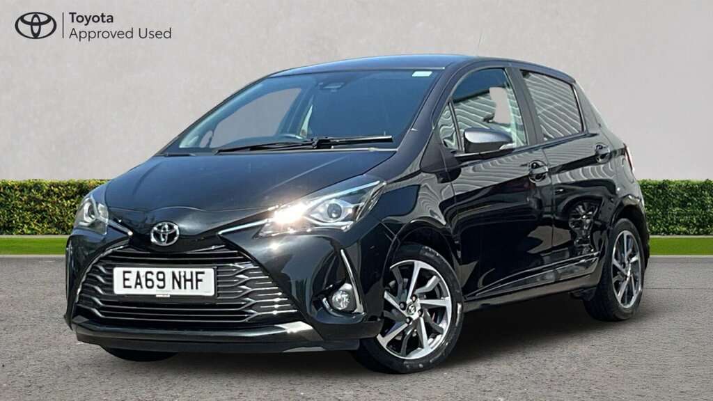 Toyota Yaris 1.5 Vvt-i Y20 Euro 6 Black #3