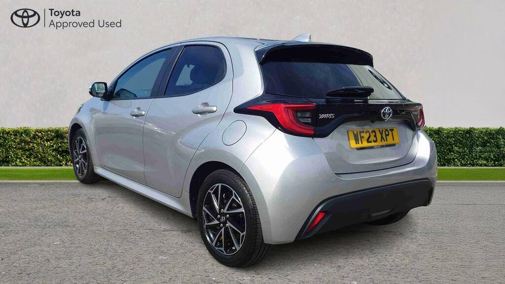 Toyota Yaris 1.5 Vvt-h Design E-cvt Euro 6 Ss WF23XPT Silver #4