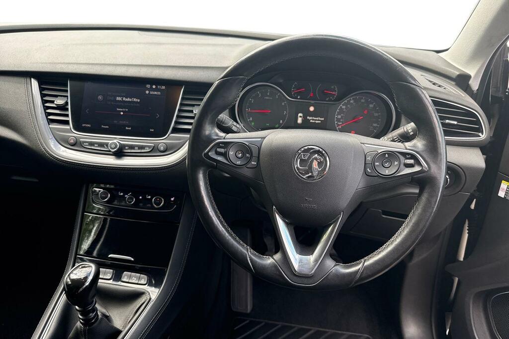 Vauxhall Grandland 1.6 Turbo D Sport Nav Hatchback #15