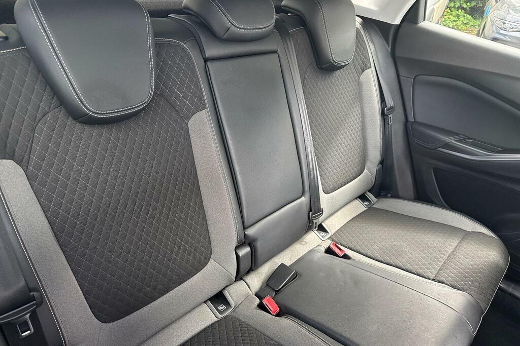 Vauxhall Grandland 1.6 Turbo D Sport Nav Hatchback #19