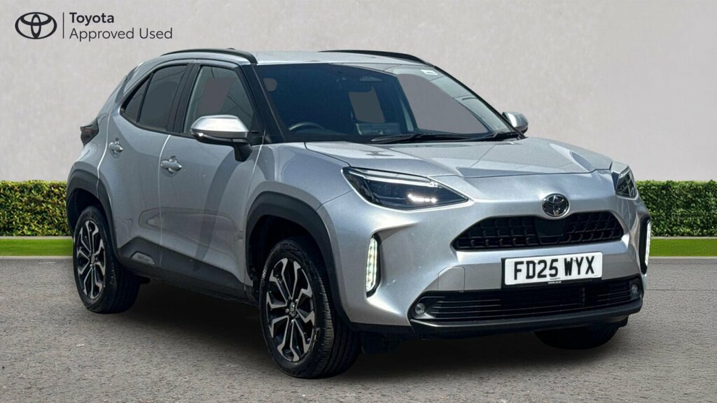 Toyota Yaris Cross 1.5 Vvt-h Design E-cvt Euro 6 Ss Silver