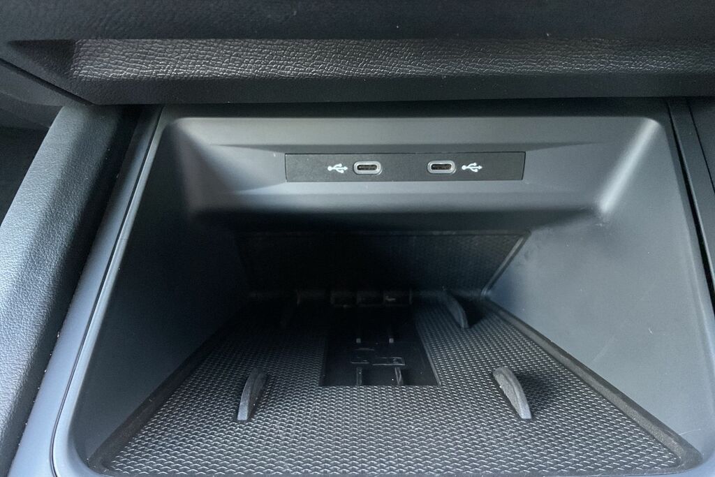 Cupra Leon 1.5 Etsi V1 Estate Hybrid Dsg Euro 6 S Grey #100