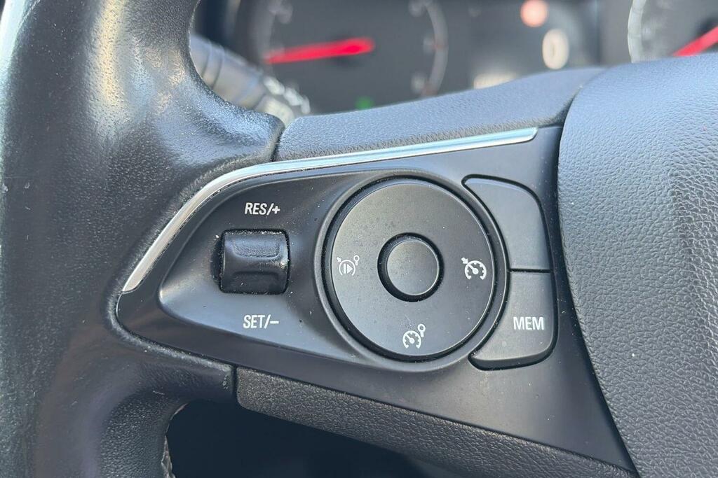 Vauxhall Grandland 1.2T Sport Nav Hatchback #16