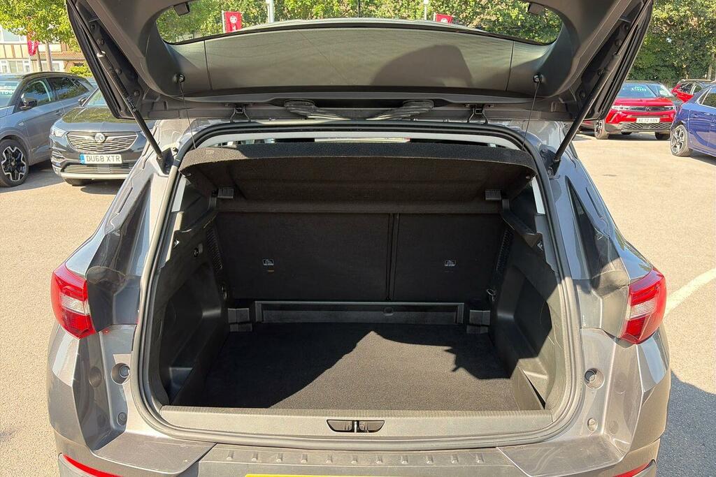 Vauxhall Grandland 1.2T Sport Nav Hatchback #20