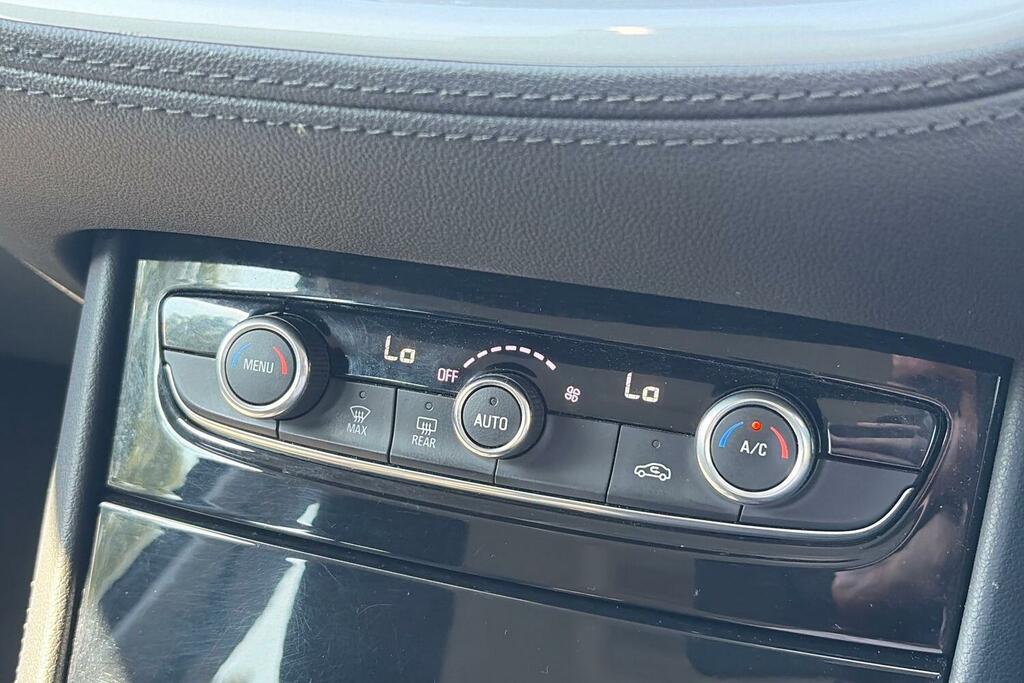 Vauxhall Grandland 1.2T Sport Nav Hatchback #12