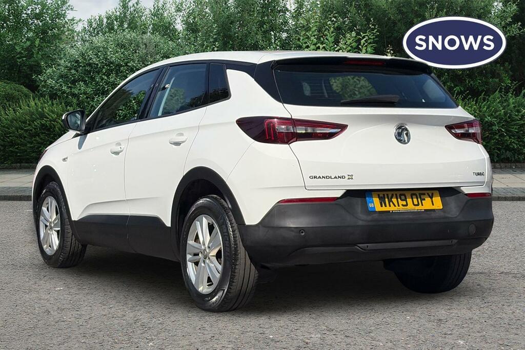 Vauxhall Grandland 1.2 Turbo Se Hatchback #3
