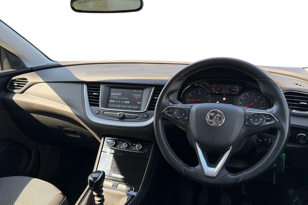 Vauxhall Grandland 1.2 Turbo Se Hatchback #6
