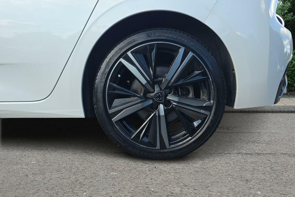 Peugeot 308 1.6 12.4Kwh Gt Premium E-eat Euro 6 Ss White #5