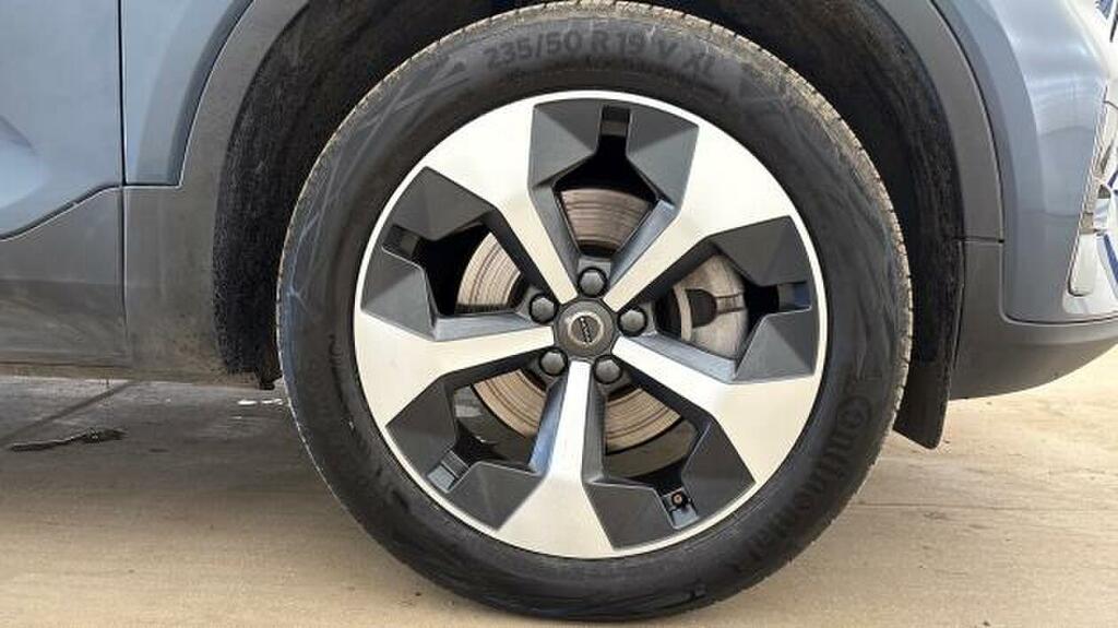Volvo XC40 Plus, B4 Mild Hybrid, Dark RF25WPP Blue #4