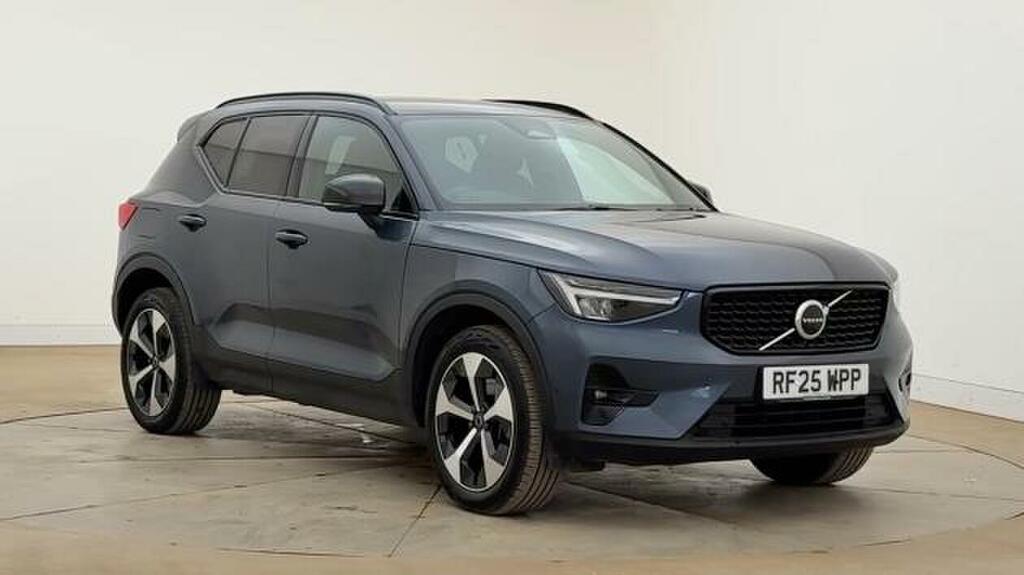 Volvo XC40 Plus, B4 Mild Hybrid, Dark Blue