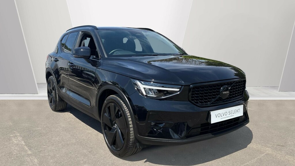 Volvo XC40 Black Edition Plus, B4 Mild Hybrid, KN75TWC Black #2
