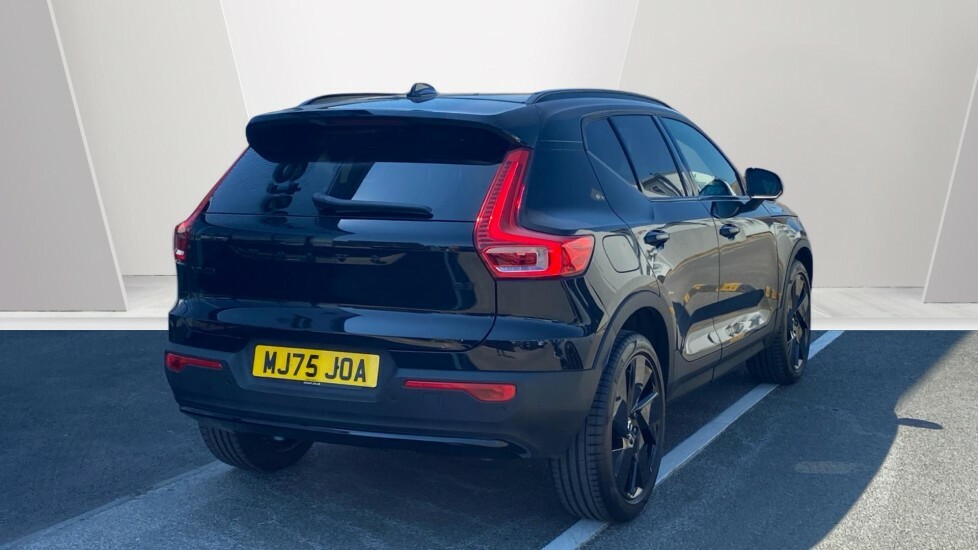 Volvo XC40 Black Edition Plus, B3 Mild Hybrid, MJ75JOA Black #2