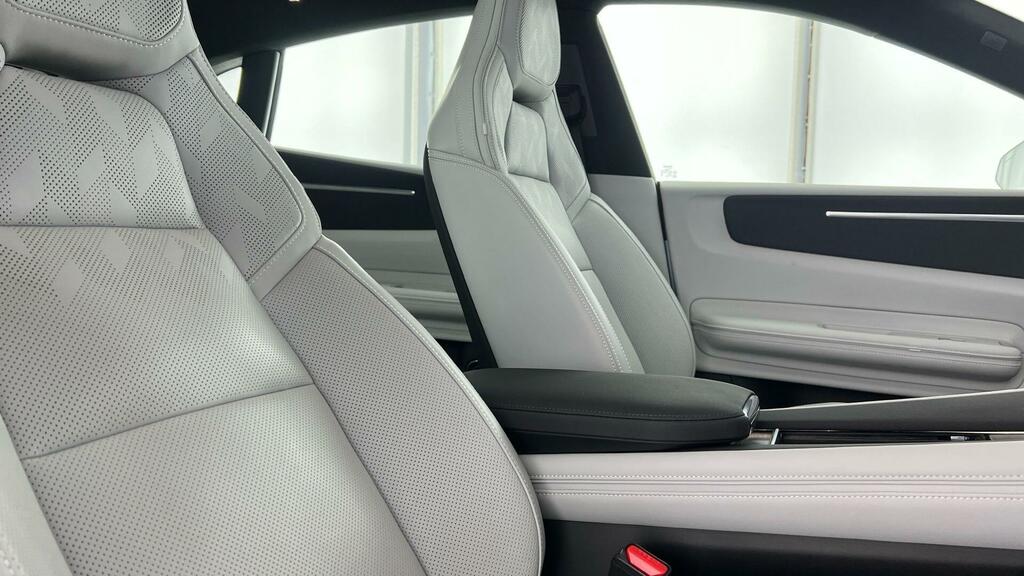 Polestar 4 Polestar 4 Estate 200Kw 100Kwh Lr Sm Plus Pilotp Grey #18