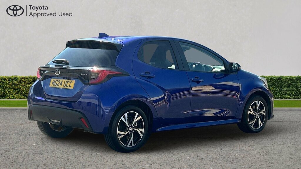 Toyota Yaris 1.5 Vvt-h Design E-cvt Euro 6 Ss HG24UCC Blue #2