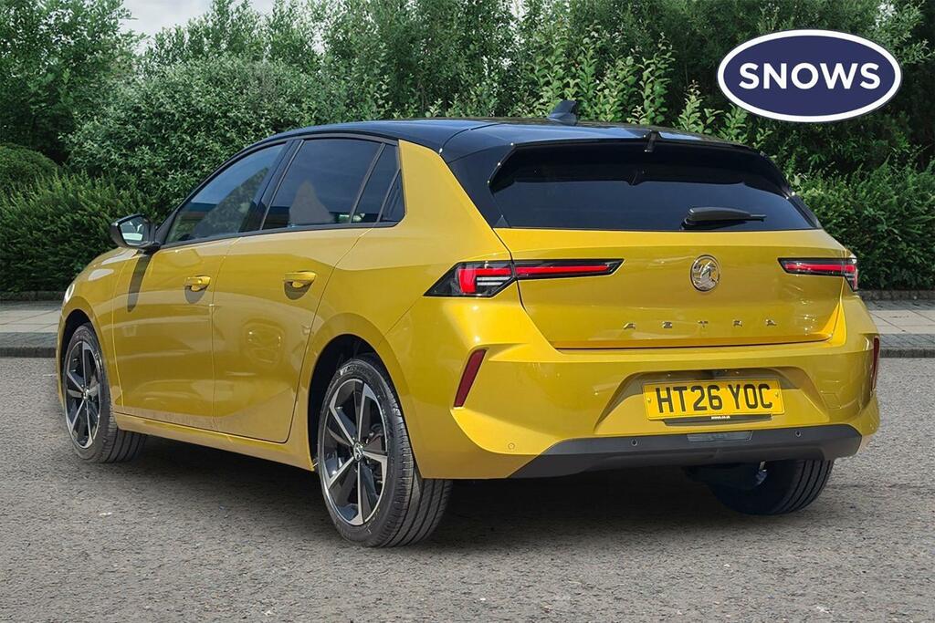 Vauxhall Astra 1.2 Turbo Griffin Euro 6 Ss HT26YOC Yellow #3