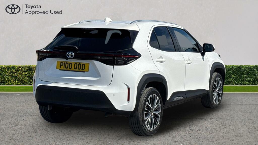 Toyota Yaris Cross 1.5 Vvt-h Excel E-cvt Euro 6 Ss P100OOD White #2