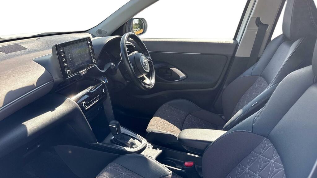 Toyota Yaris Cross 1.5 Vvt-h Excel E-cvt Euro 6 Ss P100OOD White #5