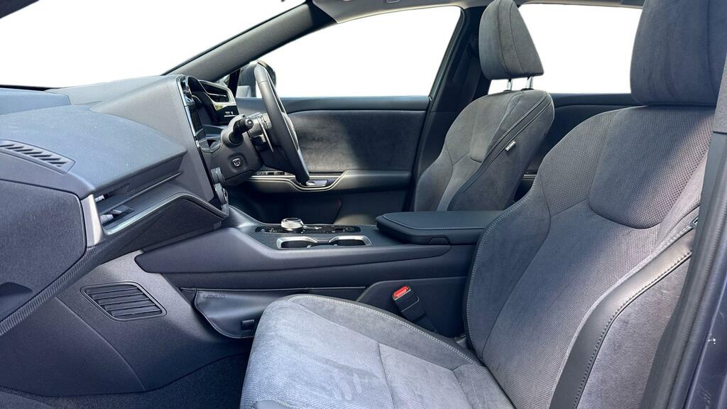 Lexus RZ 300E 71.4Kwh Takumi Grey #5