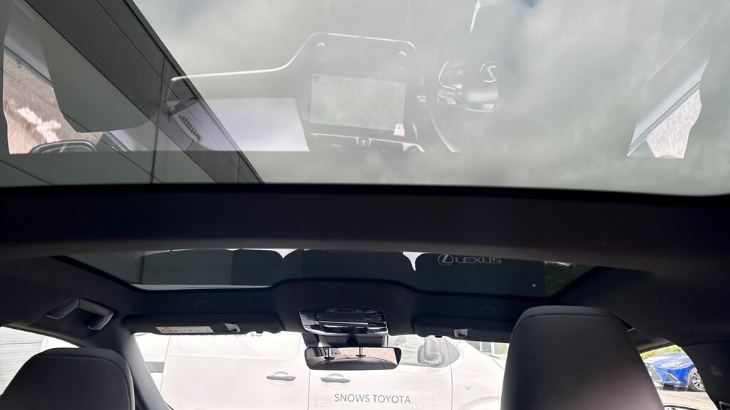 Lexus RZ 550E 300Kw F Sport Takumi 77 Kwh Bitone Black #19