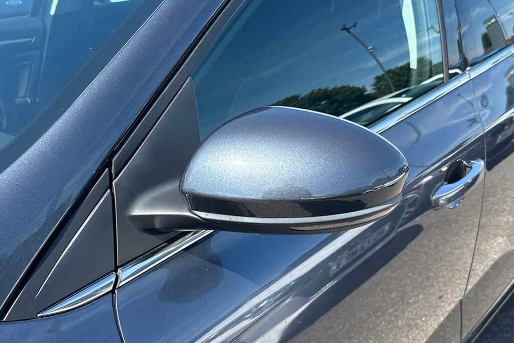 Renault Megane 1.3 Tce Iconic Sport Tourer Euro 6 Ss  #31