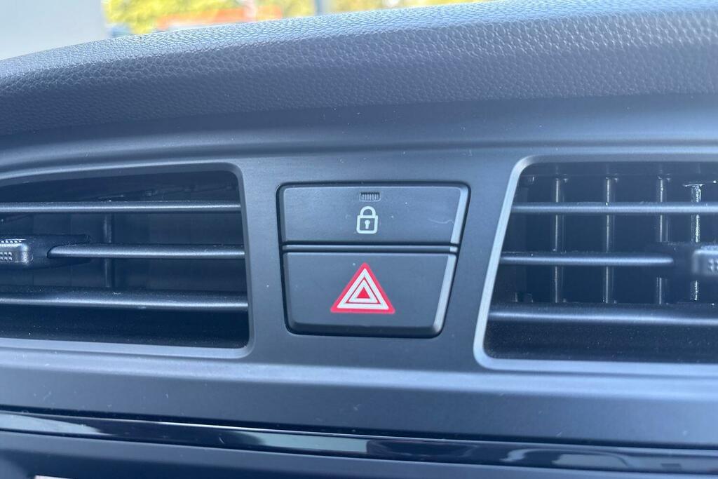 Hyundai I20 1.2 Premium Nav Isg 84 Ps White #45