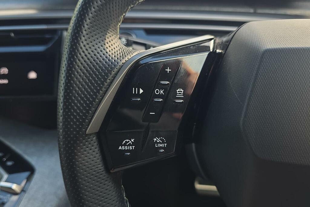 Peugeot 5008 1.2 Hybrid 145 Allure E-dsc6 Grey #16