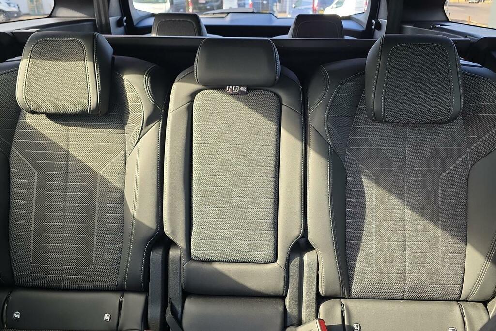 Peugeot 5008 1.2 Hybrid 145 Allure E-dsc6 Grey #19
