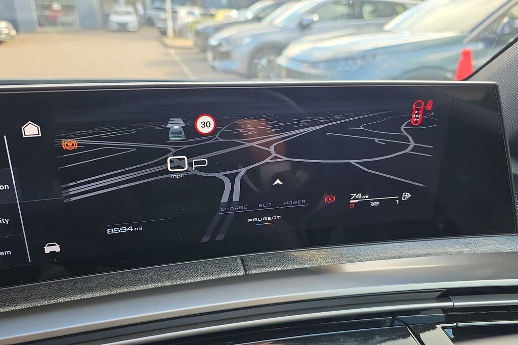 Peugeot 5008 1.2 Hybrid 145 Allure E-dsc6 Grey #40