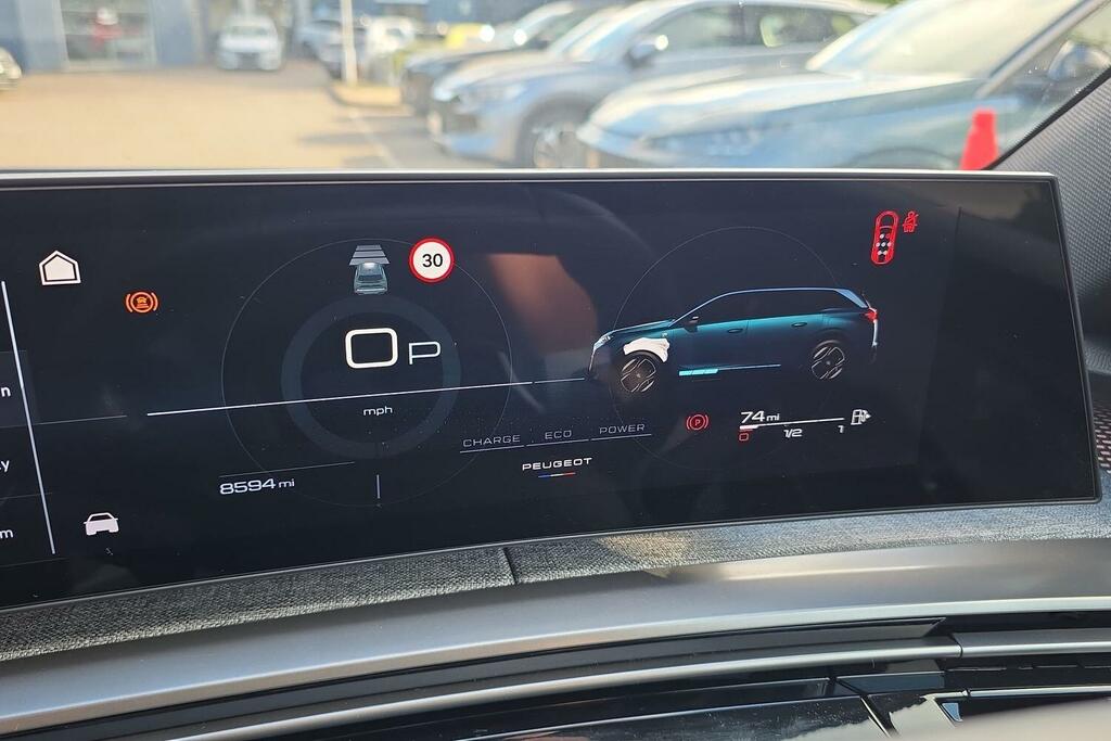 Peugeot 5008 1.2 Hybrid 145 Allure E-dsc6 Grey #41