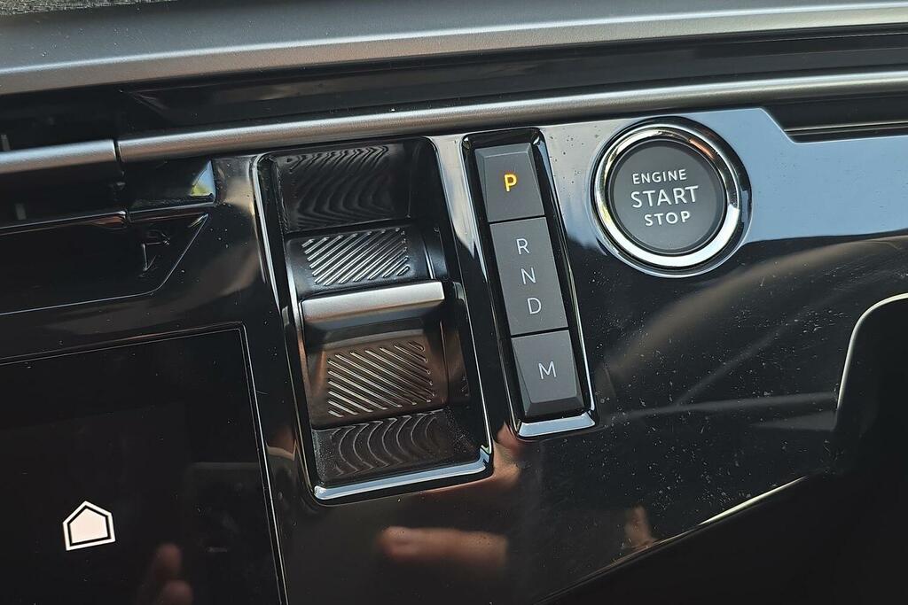 Peugeot 5008 1.2 Hybrid 145 Allure E-dsc6 Grey #36