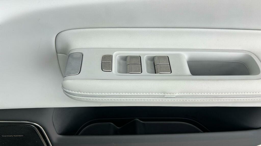 Polestar 4 Polestar 4 Estate 400Kw 100Kwh Lr Dm Plus Pilotp  #32