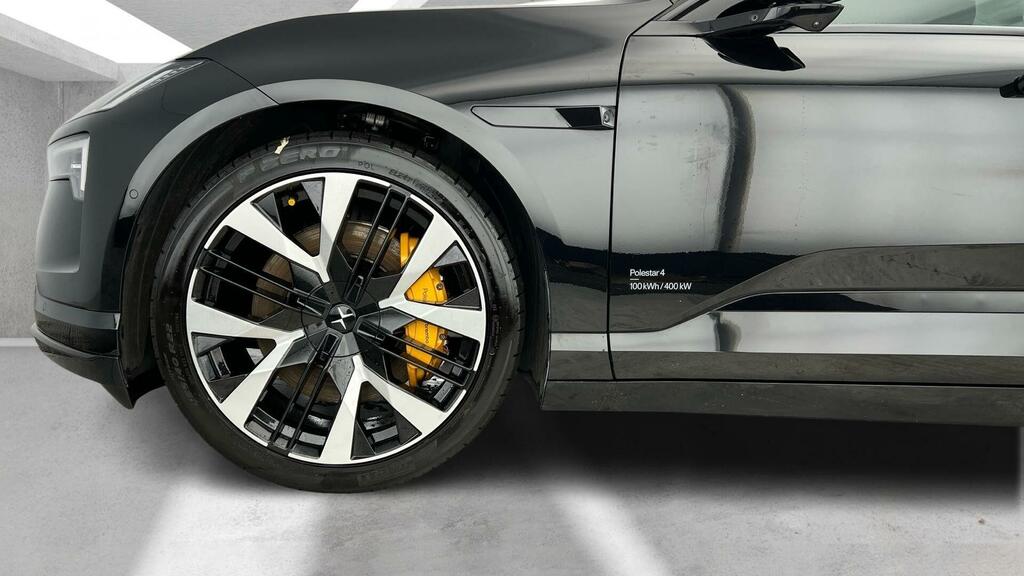 Polestar 4 Polestar 4 Estate 400Kw 100Kwh Lr Dm Plus Pilotp  #26