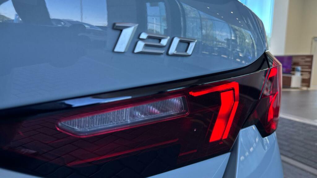 BMW 1 Series 1.5 M Sport Lcp Dct Euro 6 Ss Red #26