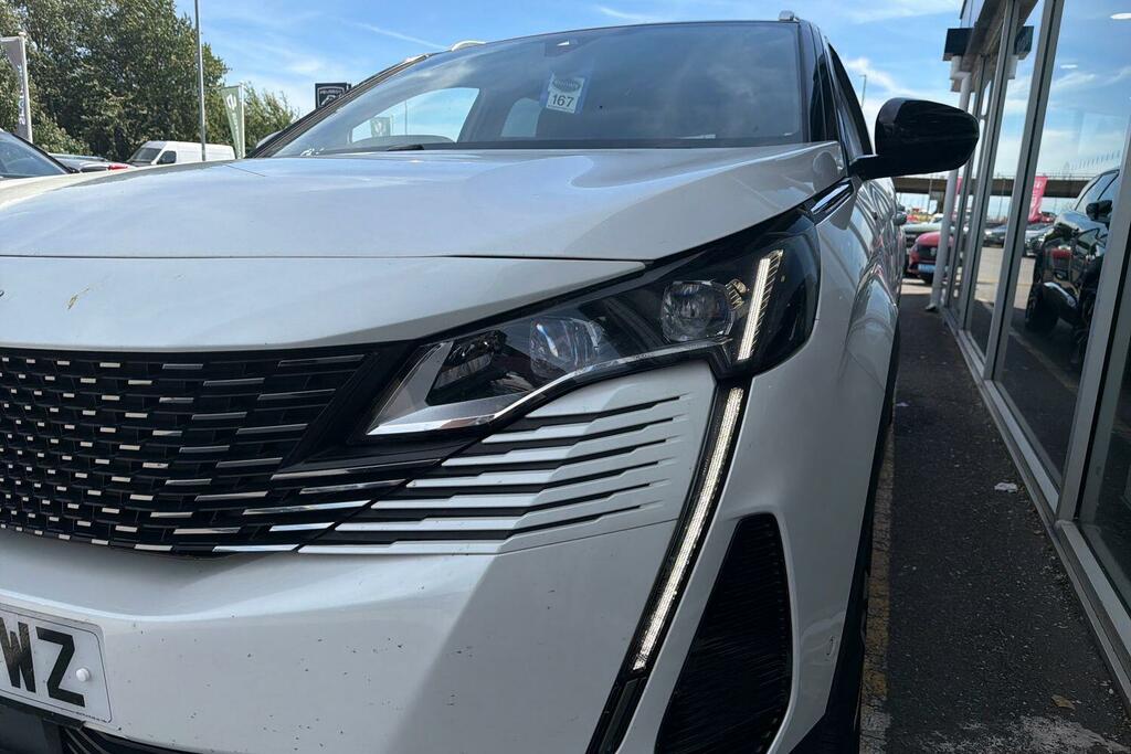 Peugeot 3008 1.5 Bluehdi Allure Red #26
