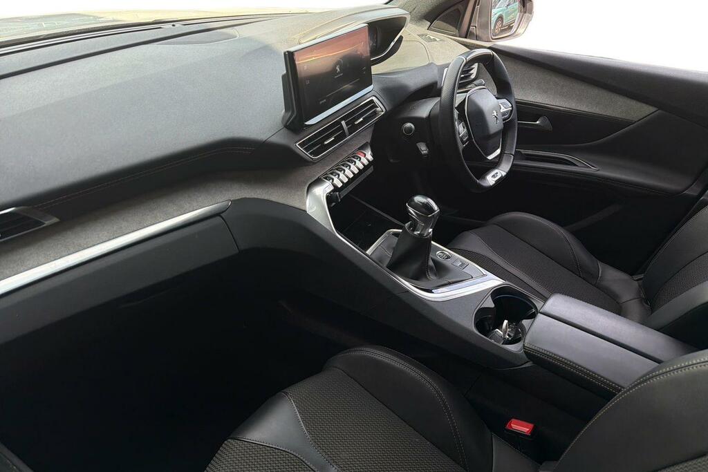 Peugeot 3008 1.2 Puretech Gt Euro 6 Ss White #2